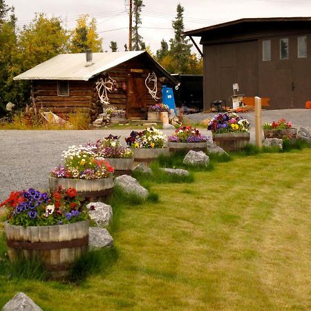 Arctic Chalet Resort Inuvik Exterior foto